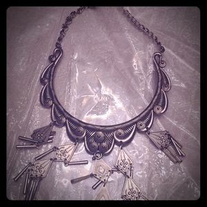 Vintage collar necklace